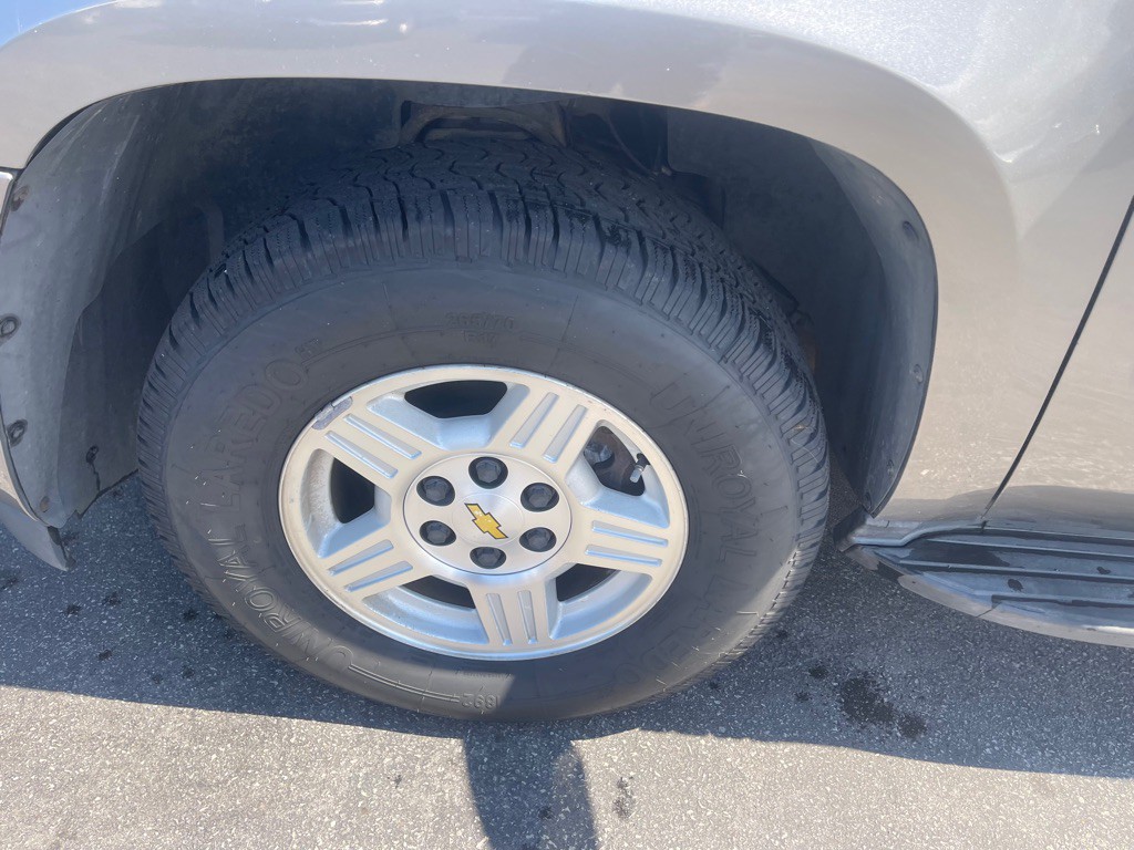 2008 Chevrolet Tahoe Image 3