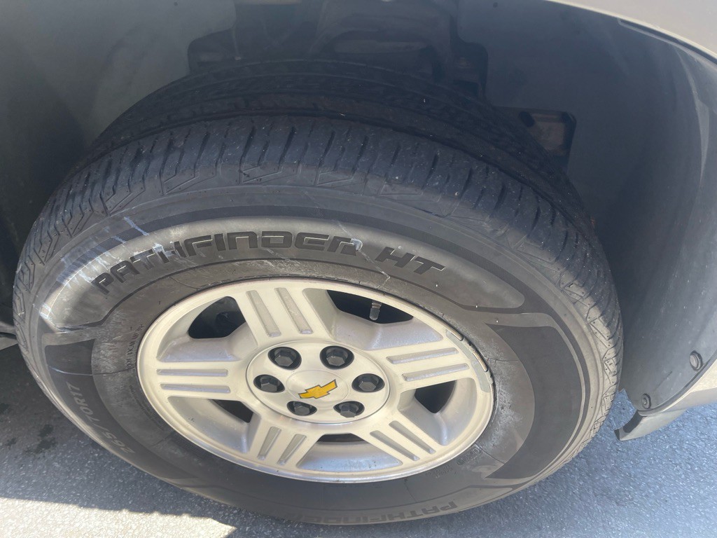 2008 Chevrolet Tahoe Image 4