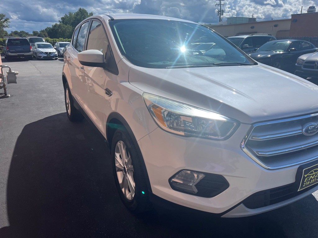 2017 Ford Escape Image 5