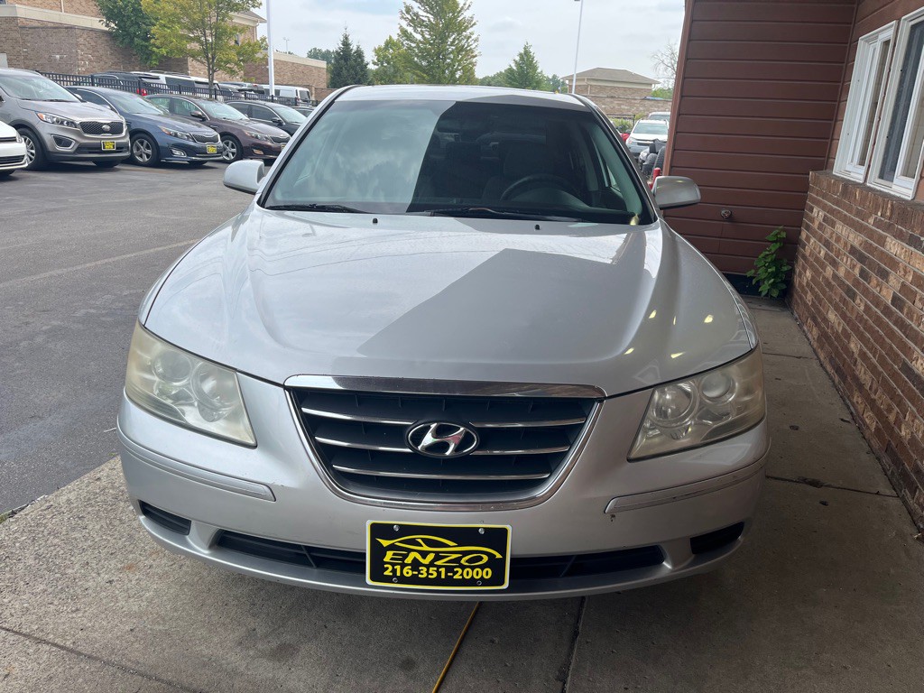 2009 Hyundai Sonata Image 1