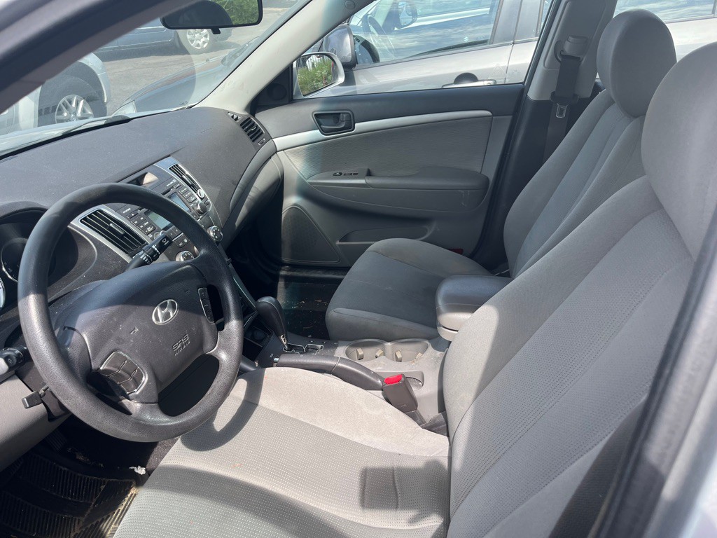 2009 Hyundai Sonata Image 8