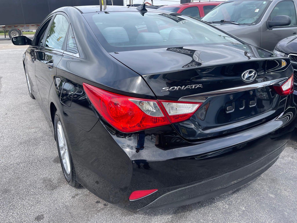 2014 Hyundai Sonata Image 4