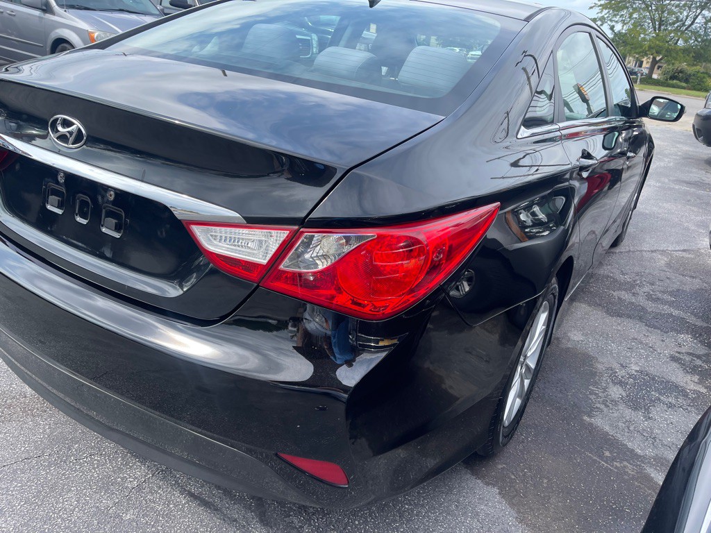 2014 Hyundai Sonata Image 6