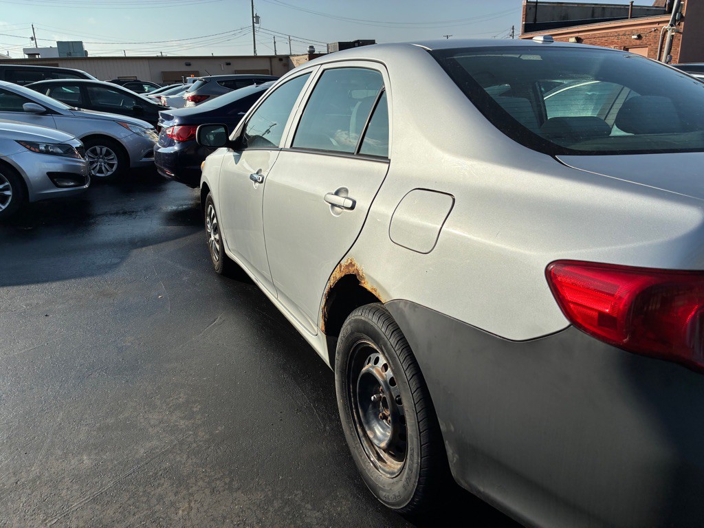 2010 Toyota Corolla Image 4
