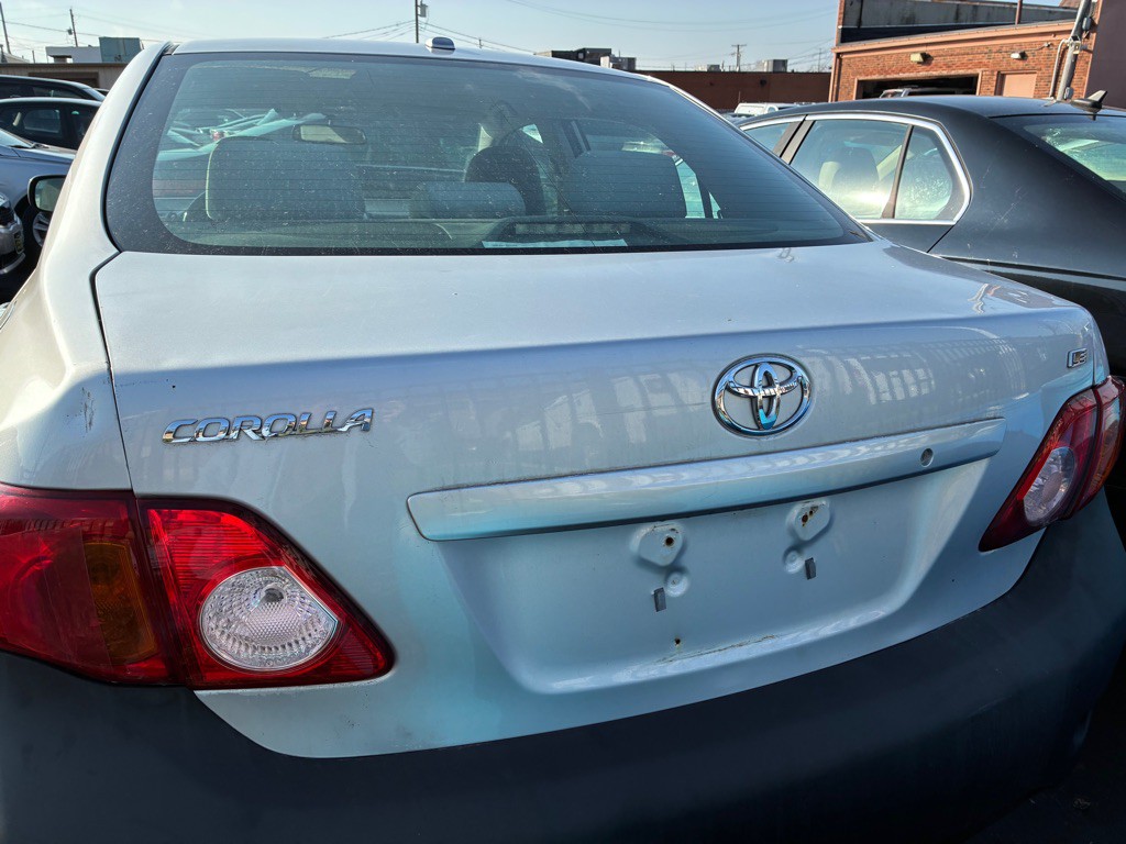 2010 Toyota Corolla Image 5