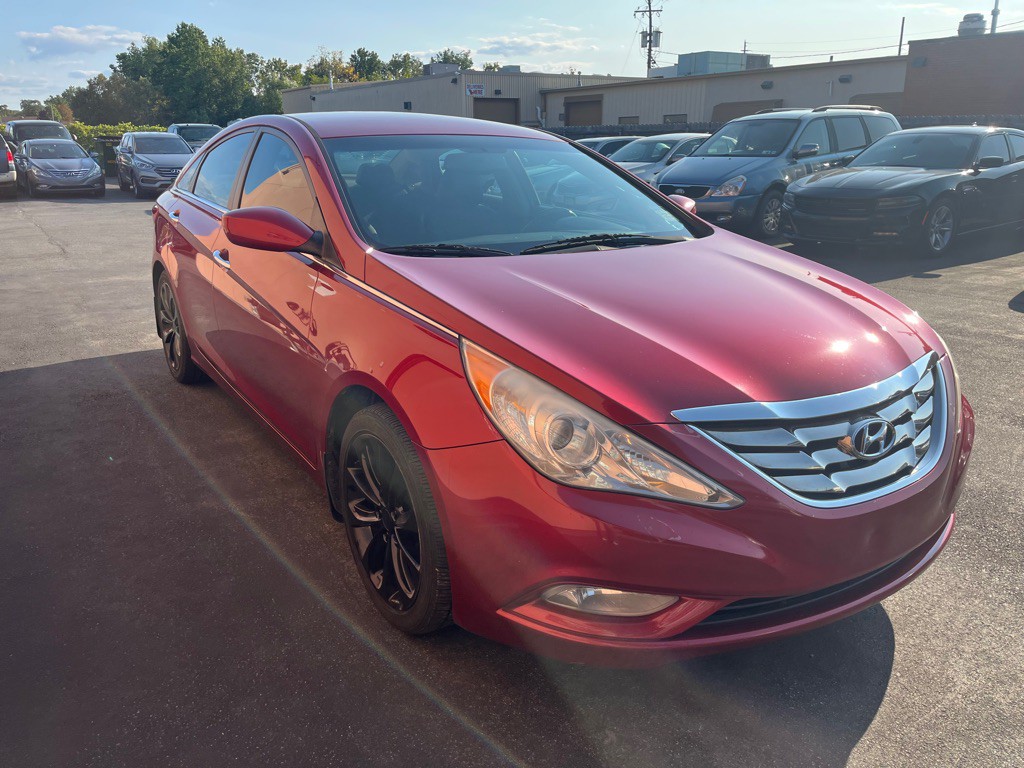 2012 Hyundai Sonata Image 5
