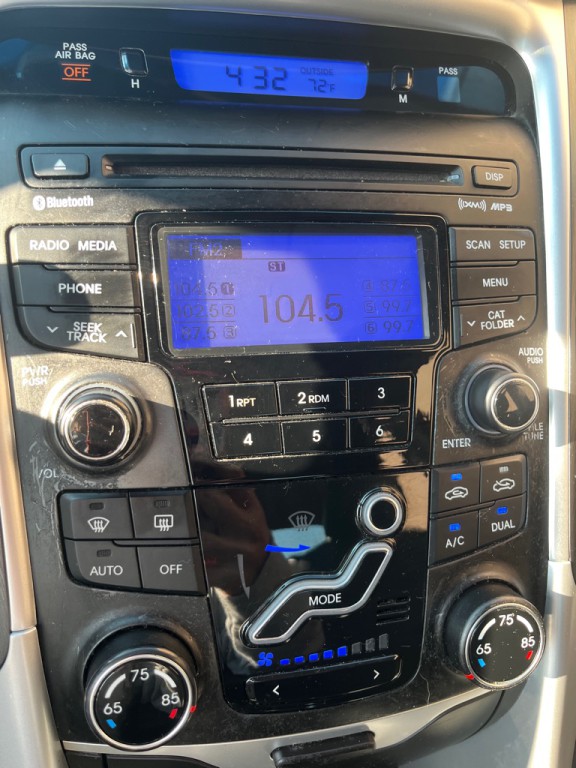 2012 Hyundai Sonata Image 16