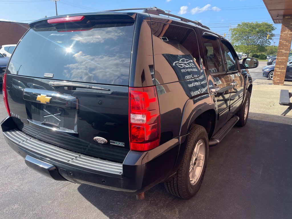 2011 Chevrolet Tahoe Image 18