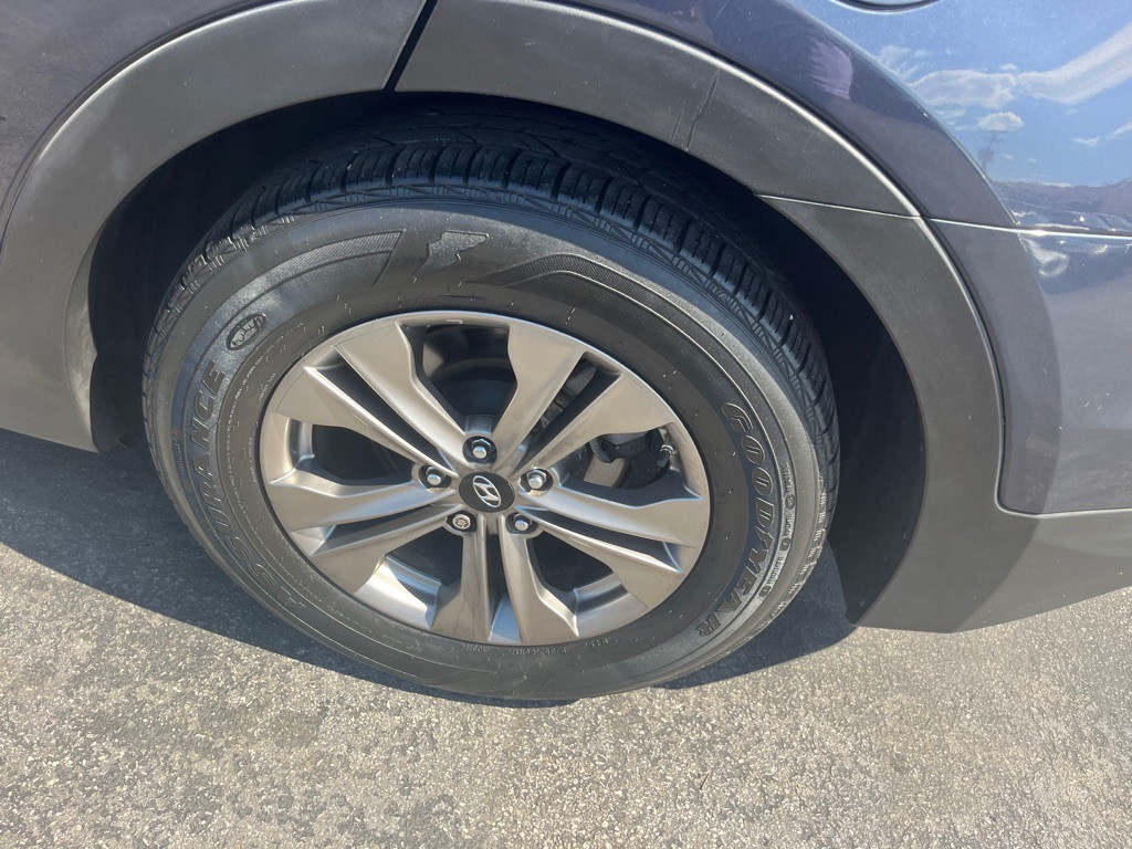 2015 Hyundai Santa Fe Sport Image 18