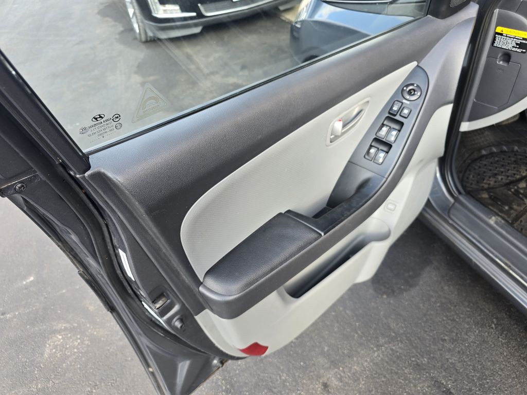 2009 Hyundai Elantra Image 23