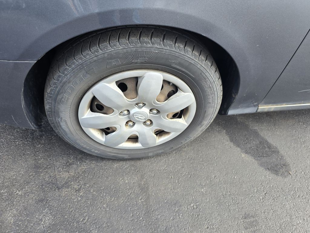 2009 Hyundai Elantra Image 30
