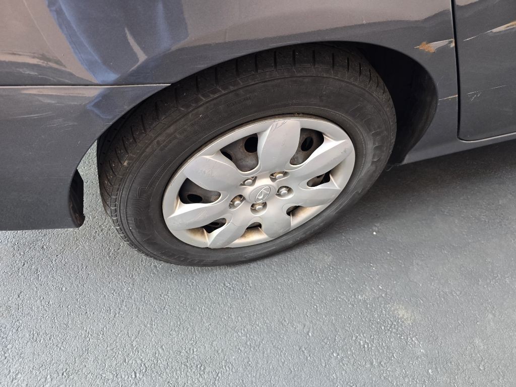 2009 Hyundai Elantra Image 32