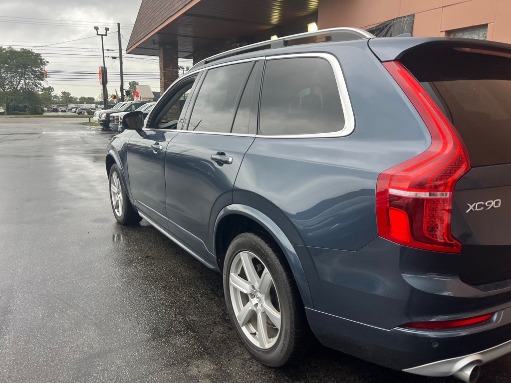 2018 Volvo XC90 Image 8