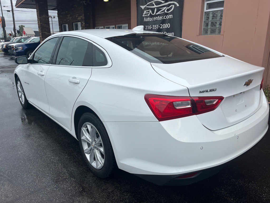 2024 Chevrolet Malibu Image 10