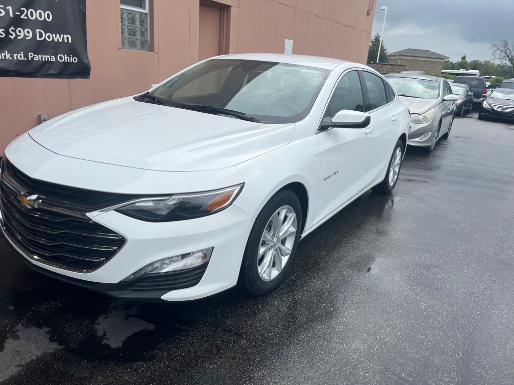 2024 Chevrolet Malibu Image 4