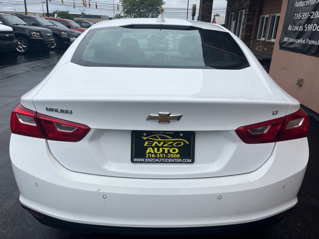 2024 Chevrolet Malibu Image 12