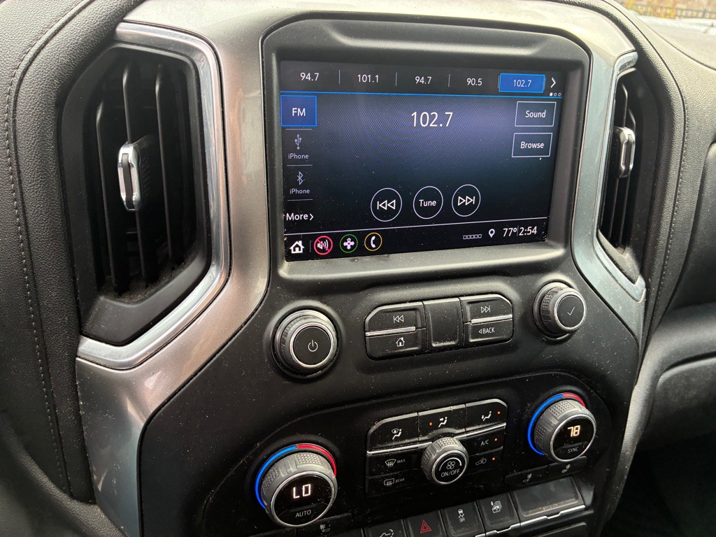 2019 Chevrolet Silverado 1500 Image 12
