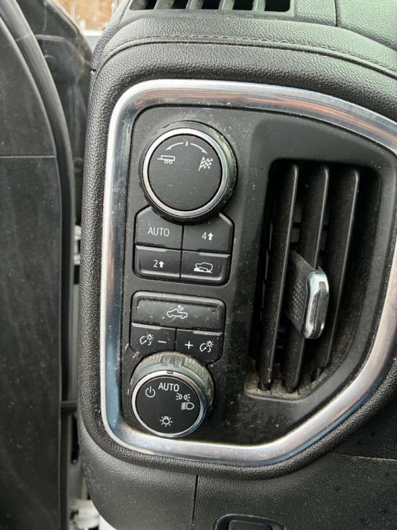 2019 Chevrolet Silverado 1500 Image 13