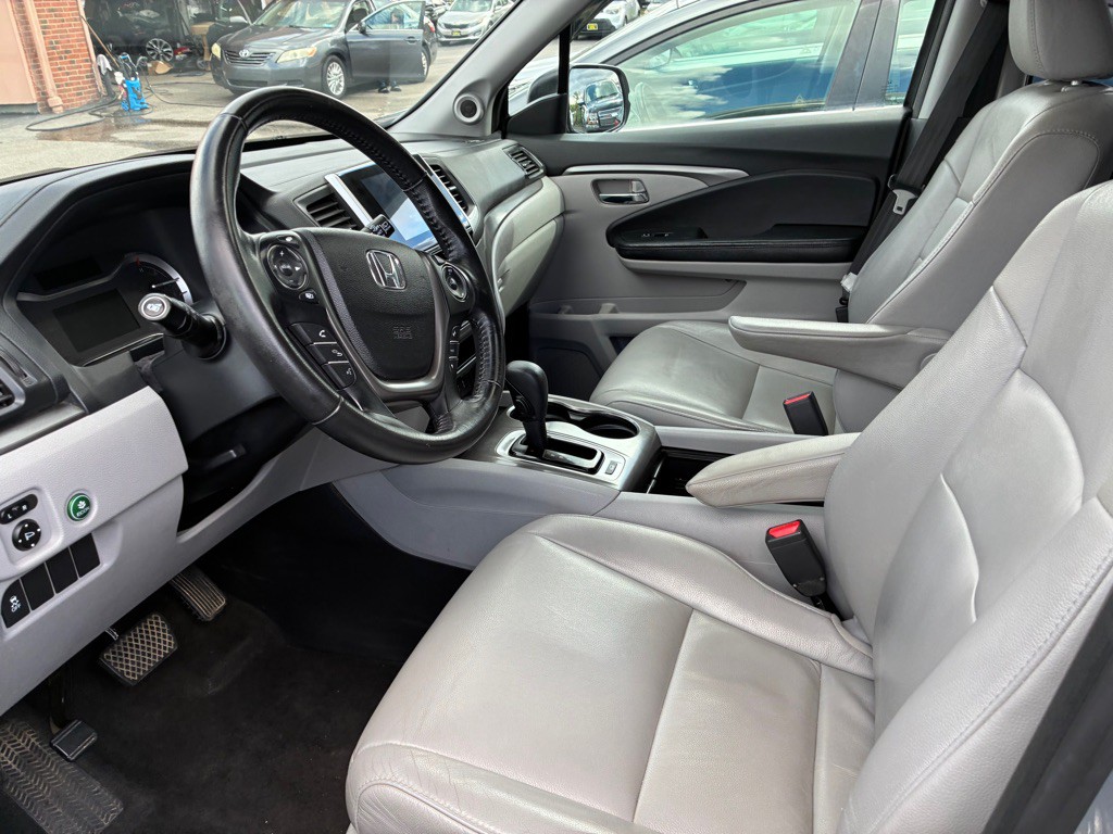 2016 Honda Pilot Image 10