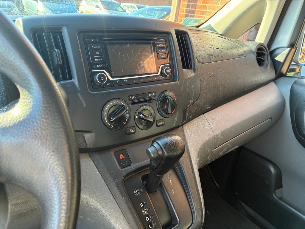 2018 Nissan NV200 Image 9
