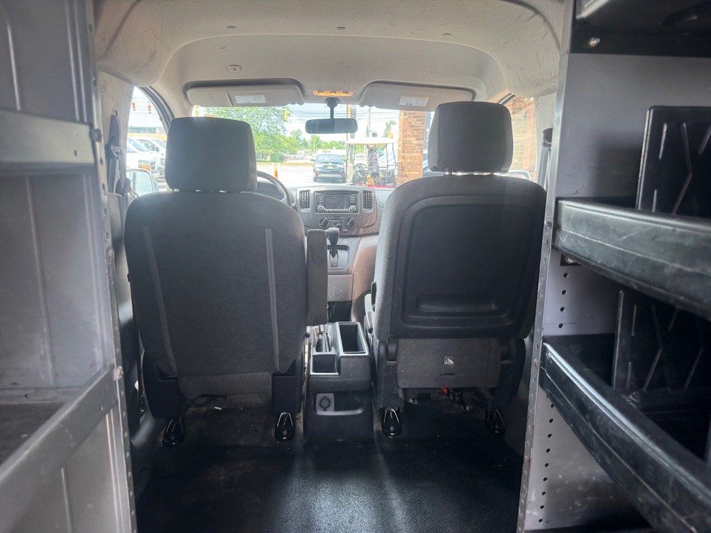 2018 Nissan NV200 Image 25