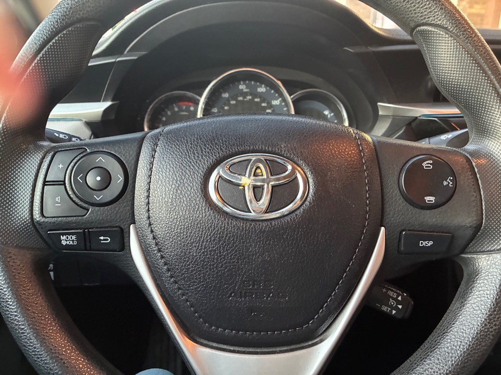 2016 Toyota Corolla Image 11