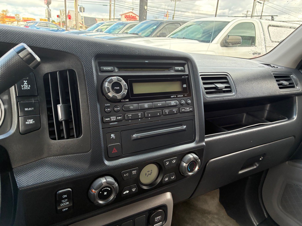 2010 Honda Ridgeline Image 8