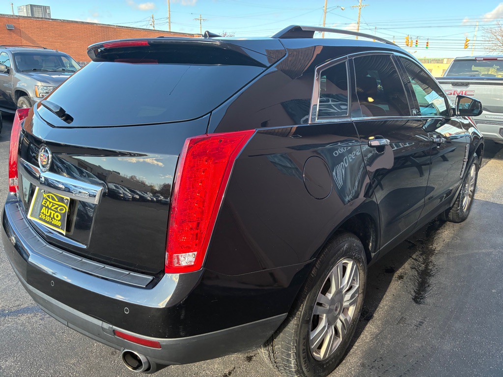 2011 Cadillac SRX Image 3