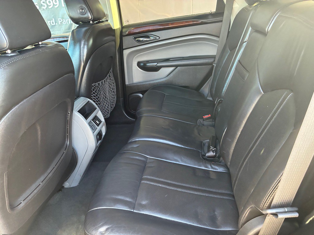 2011 Cadillac SRX Image 11