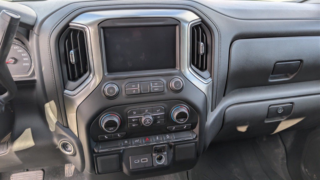 2021 Chevrolet Silverado 1500 Image 12