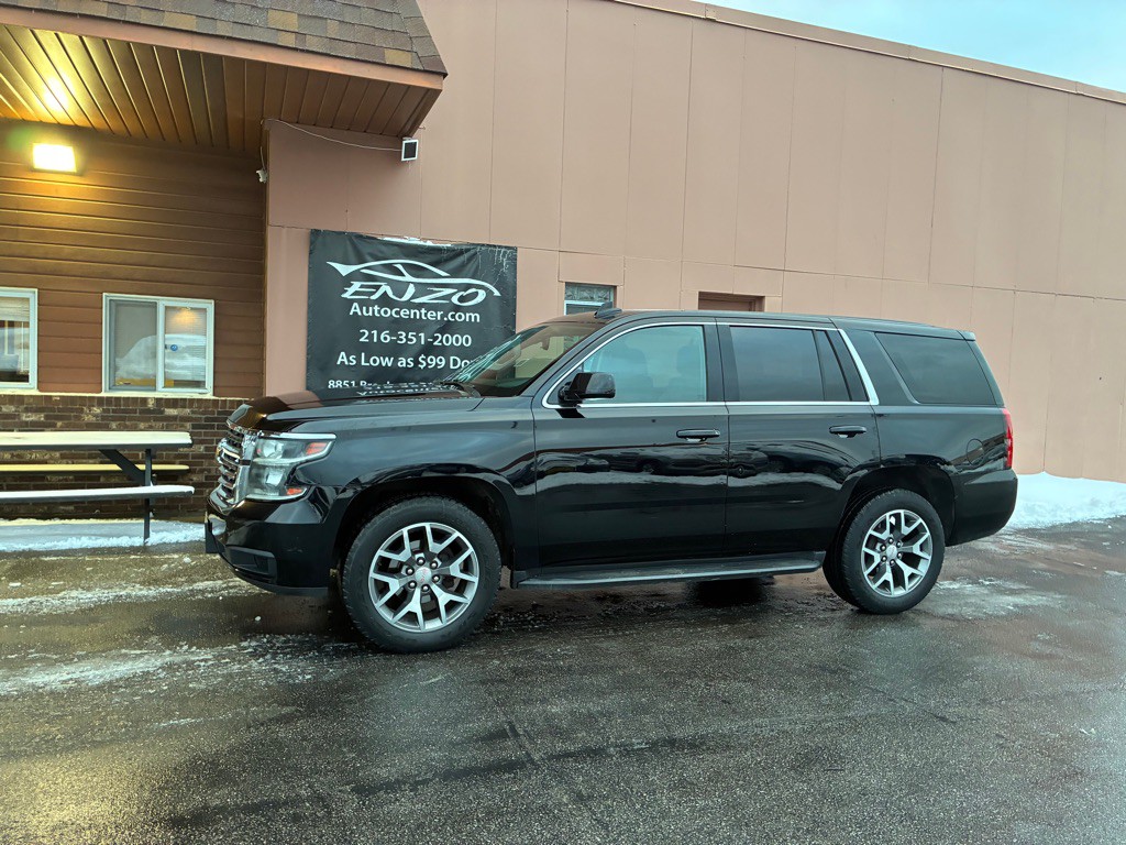 2020 Chevrolet Tahoe Image 2