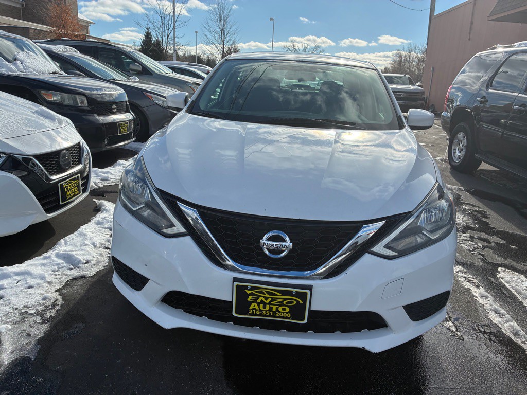 2017 Nissan Sentra Image 2
