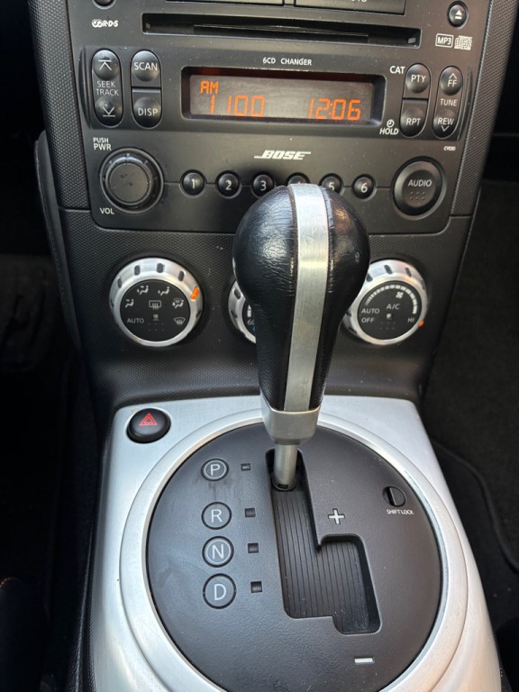 2007 Nissan 350Z Image 14