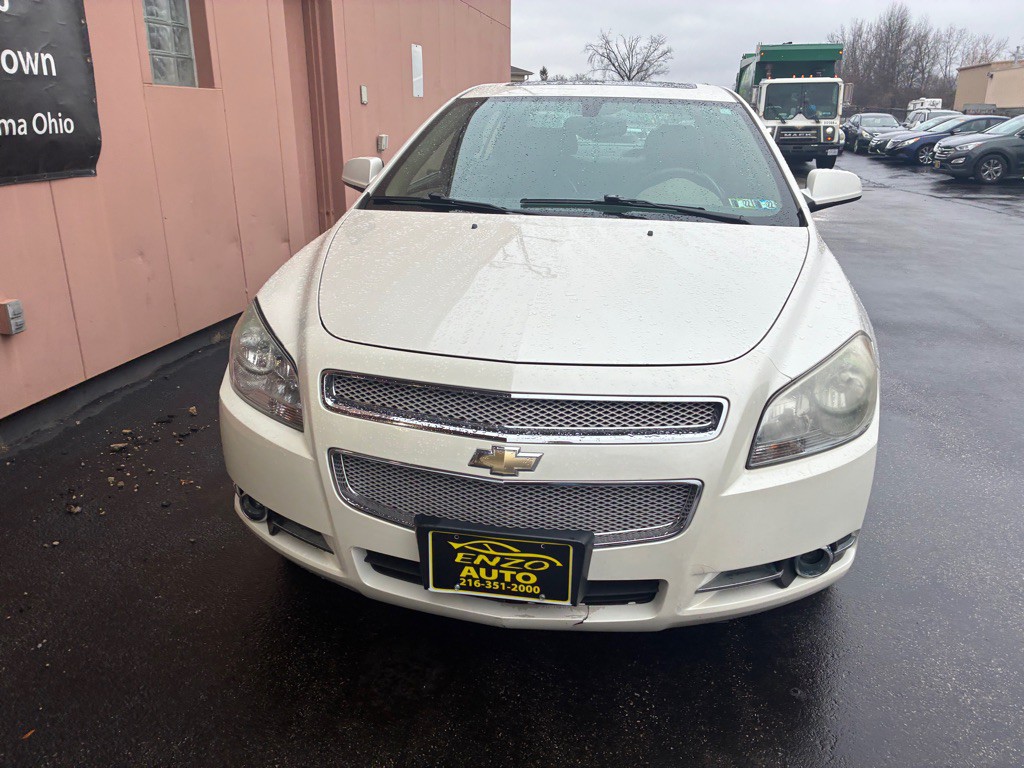 2010 Chevrolet Malibu Image 4