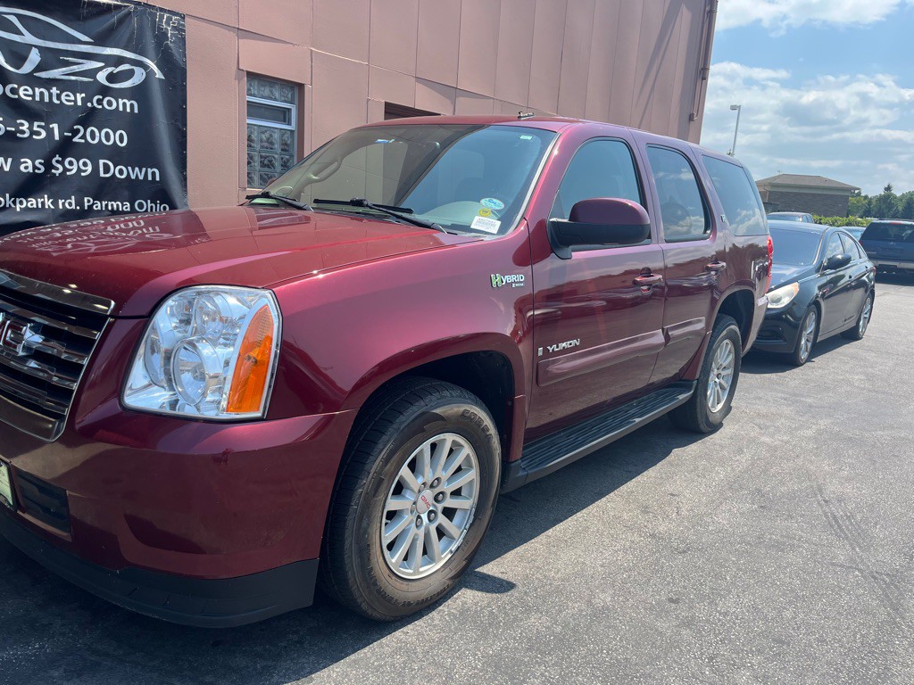 2008 GMC Yukon Image 3