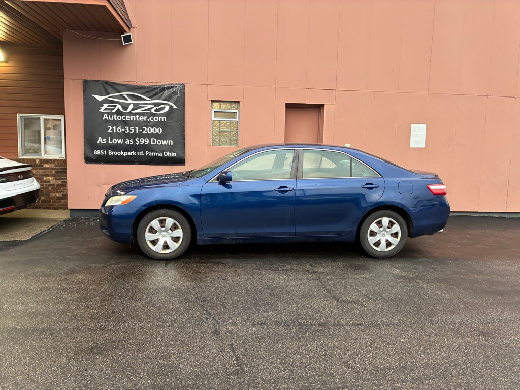 2007 Toyota Camry Image 2