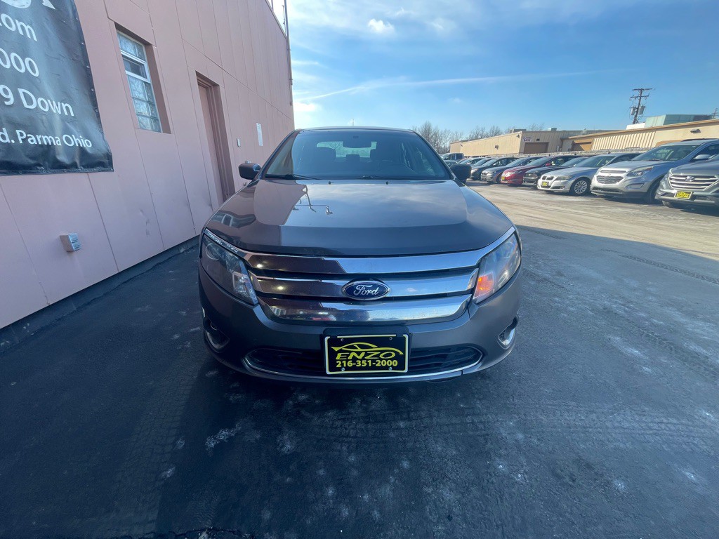 2012 Ford Fusion Image 2