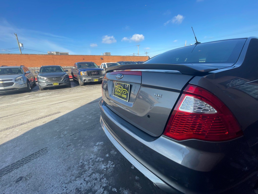 2012 Ford Fusion Image 4