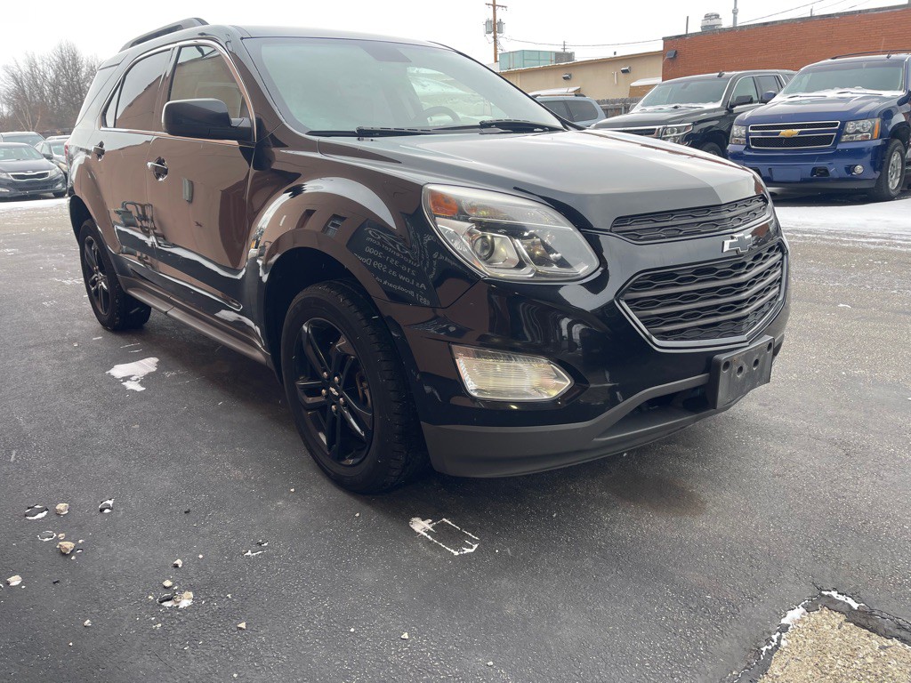 2017 Chevrolet Equinox Image 2