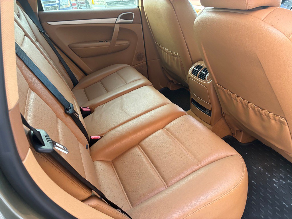 2009 Porsche Cayenne Image 15