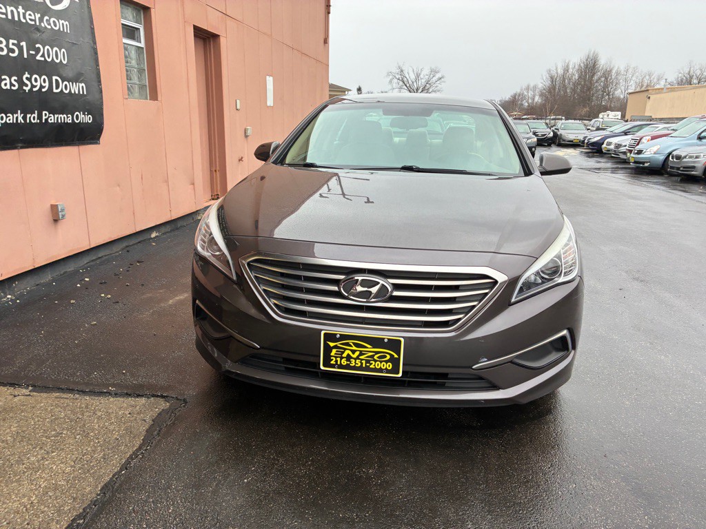 2016 Hyundai Sonata Image 4
