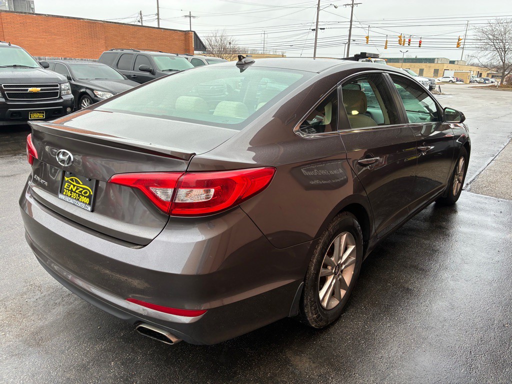 2016 Hyundai Sonata Image 6