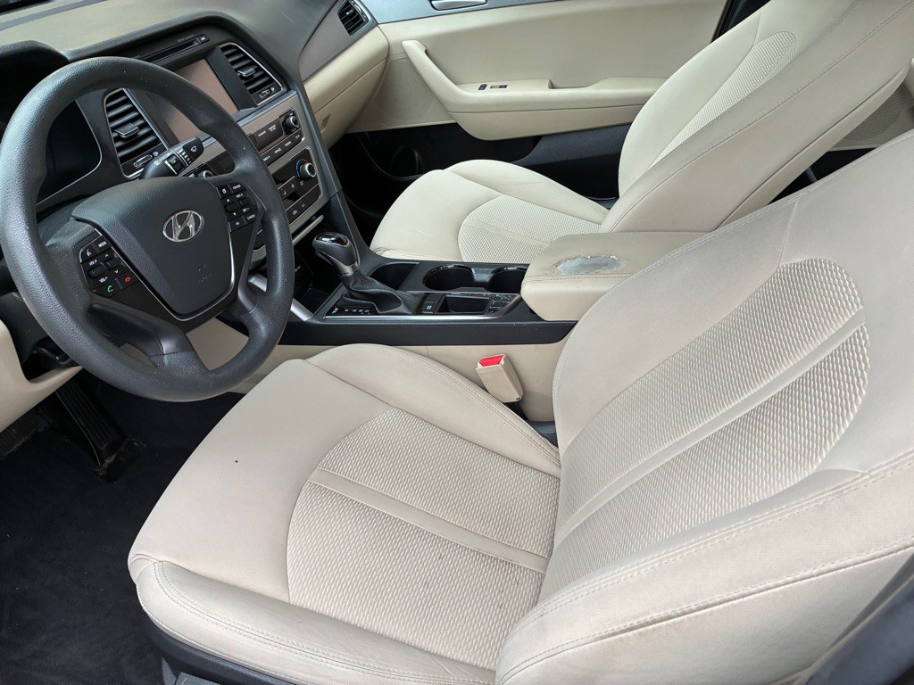 2016 Hyundai Sonata Image 9