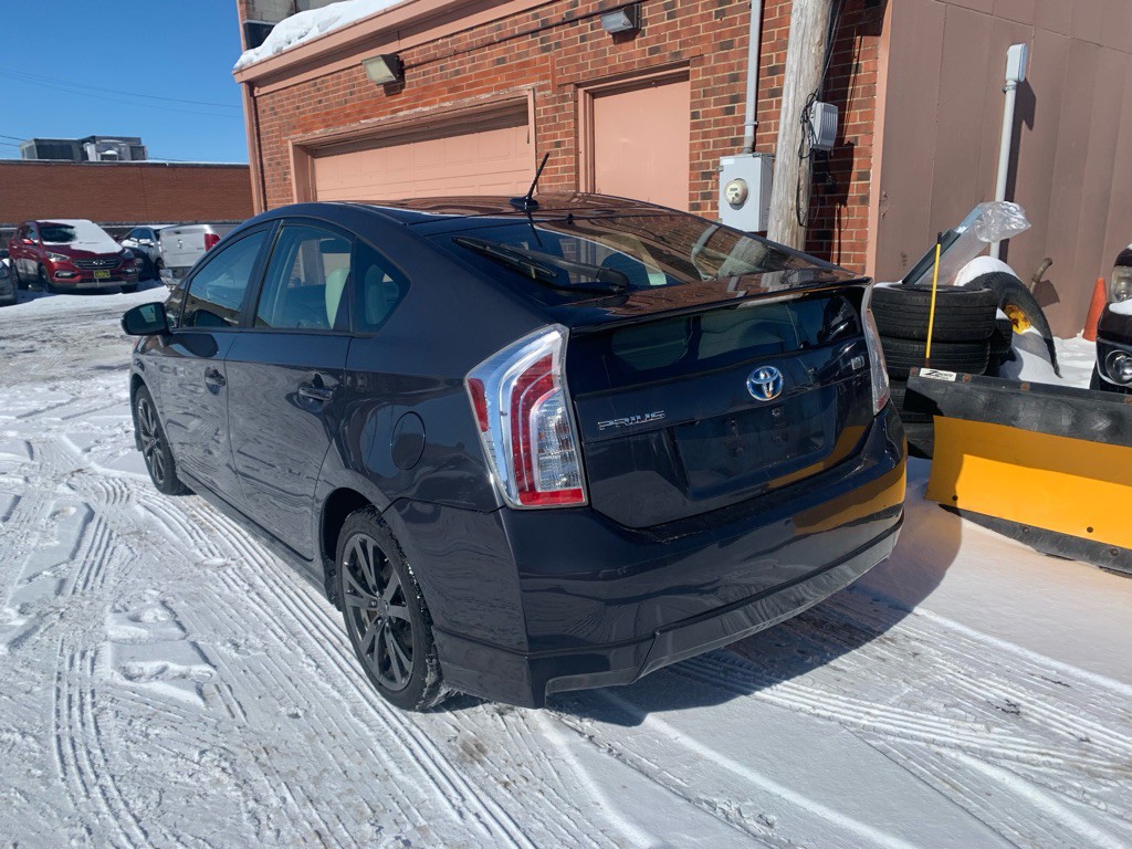 2012 Toyota Prius Image 4