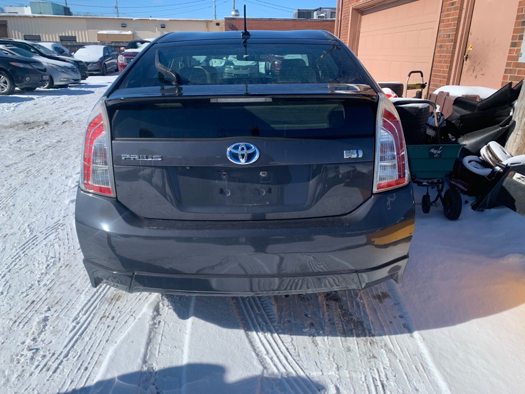 2012 Toyota Prius Image 5