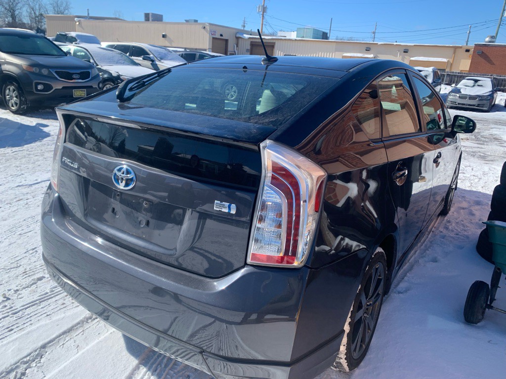 2012 Toyota Prius Image 6