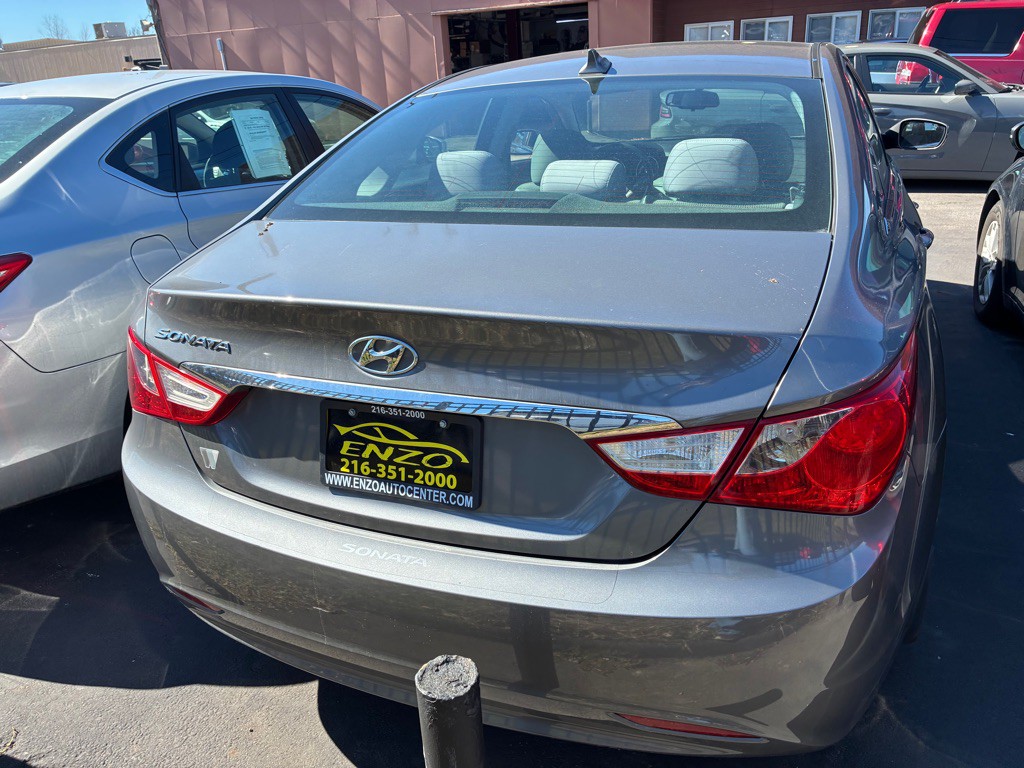 2013 Hyundai Sonata Image 5