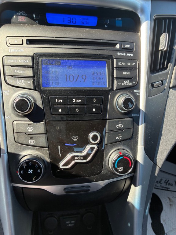 2013 Hyundai Sonata Image 10