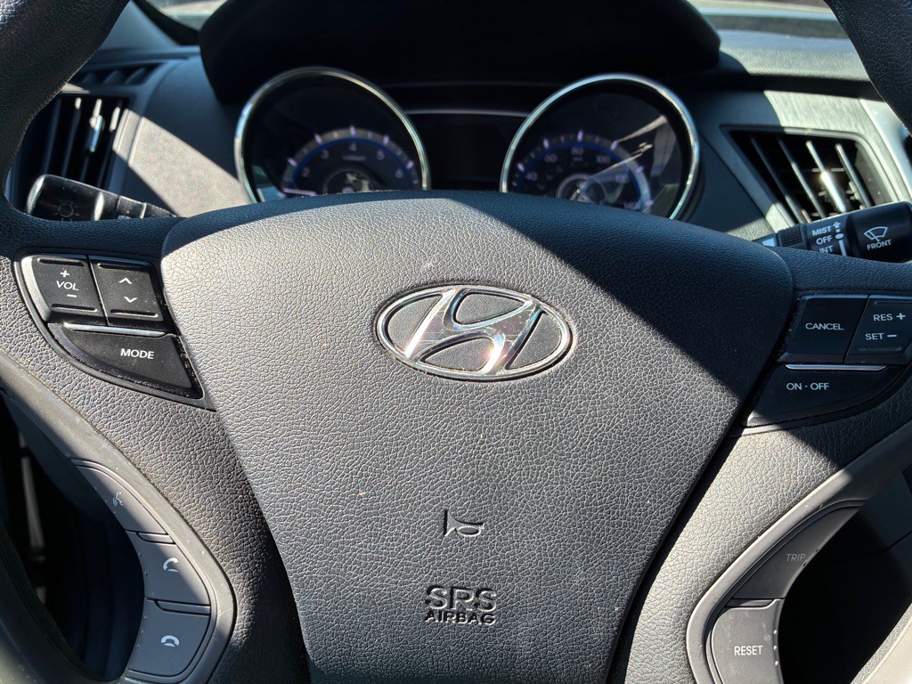 2013 Hyundai Sonata Image 14