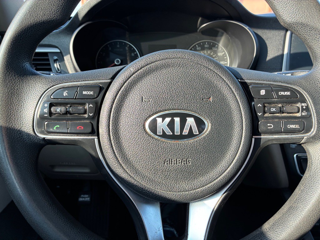 2018 Kia Optima Image 7